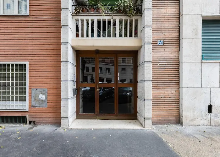 Boutique In Vatican